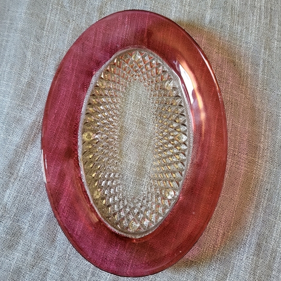 🎄Vintage red ruby Diamond cut Indiana glass dish and with cream and sugar bowl - Picture 5 of 13